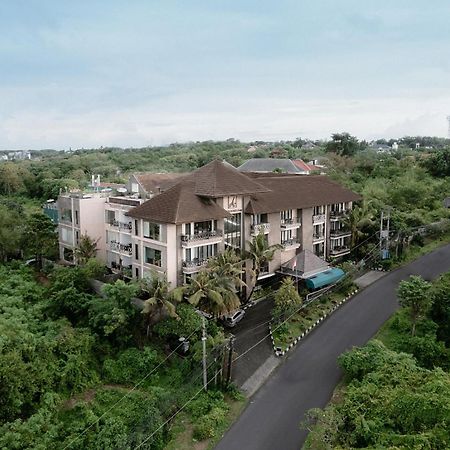 Amaroossa Suite Bali Нуса-Дуа Экстерьер фото