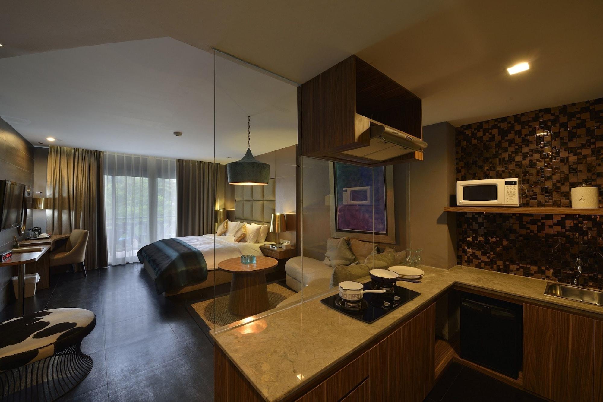 Amaroossa Suite Bali Нуса-Дуа Экстерьер фото