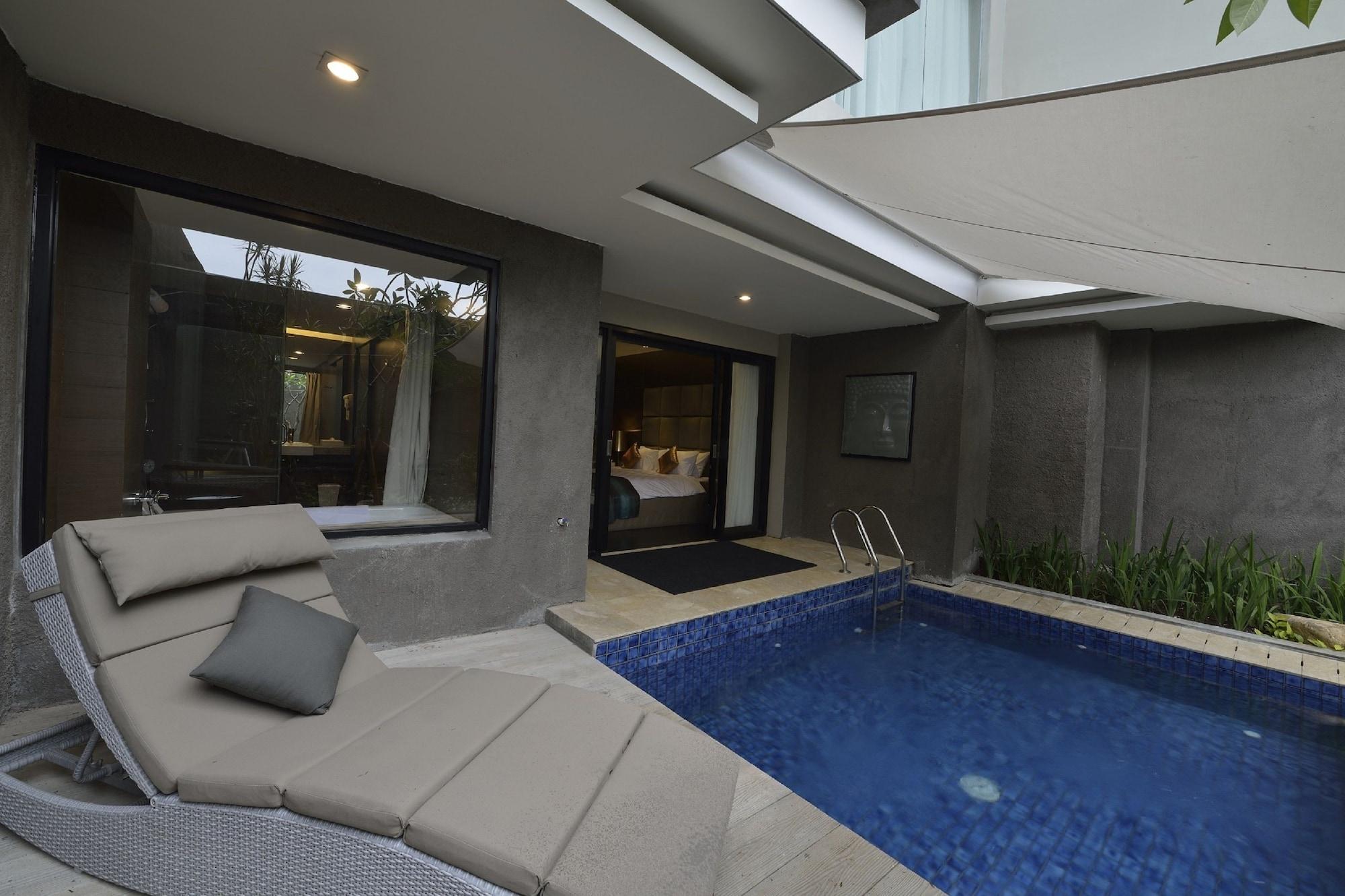 Amaroossa Suite Bali Нуса-Дуа Экстерьер фото