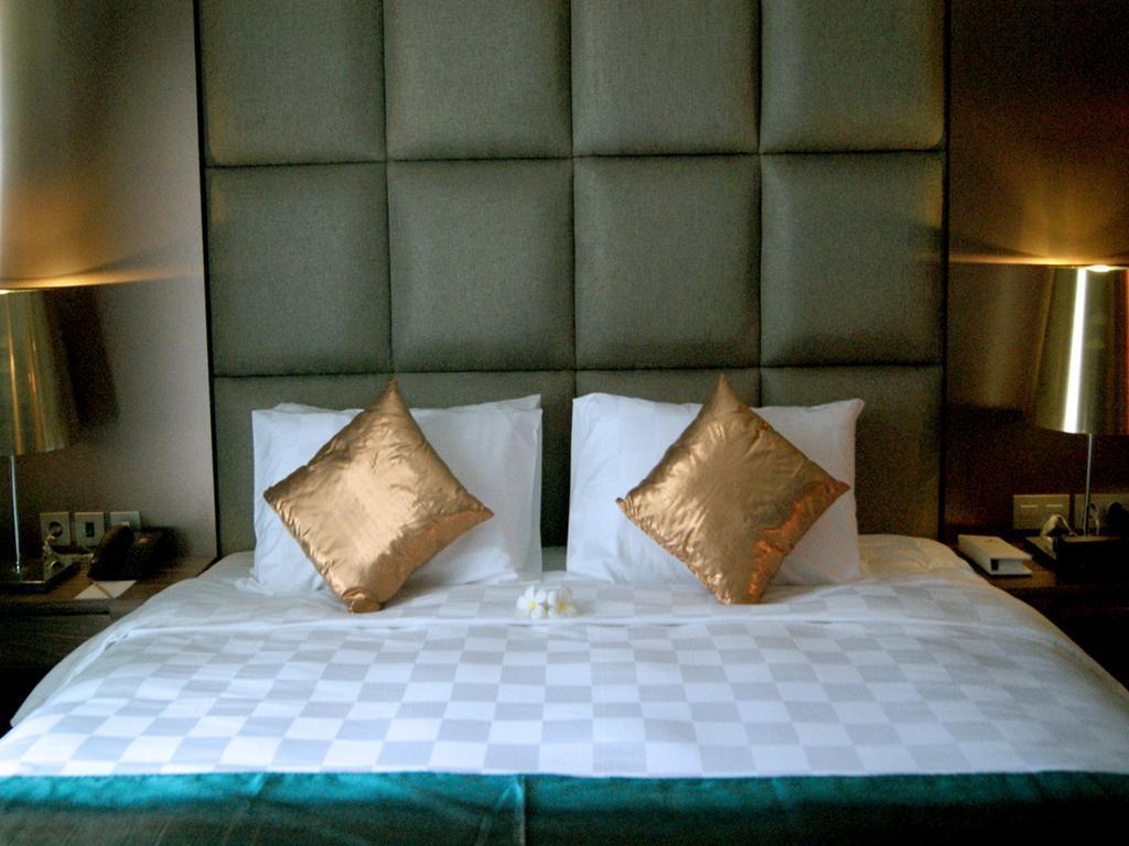Amaroossa Suite Bali Нуса-Дуа Экстерьер фото