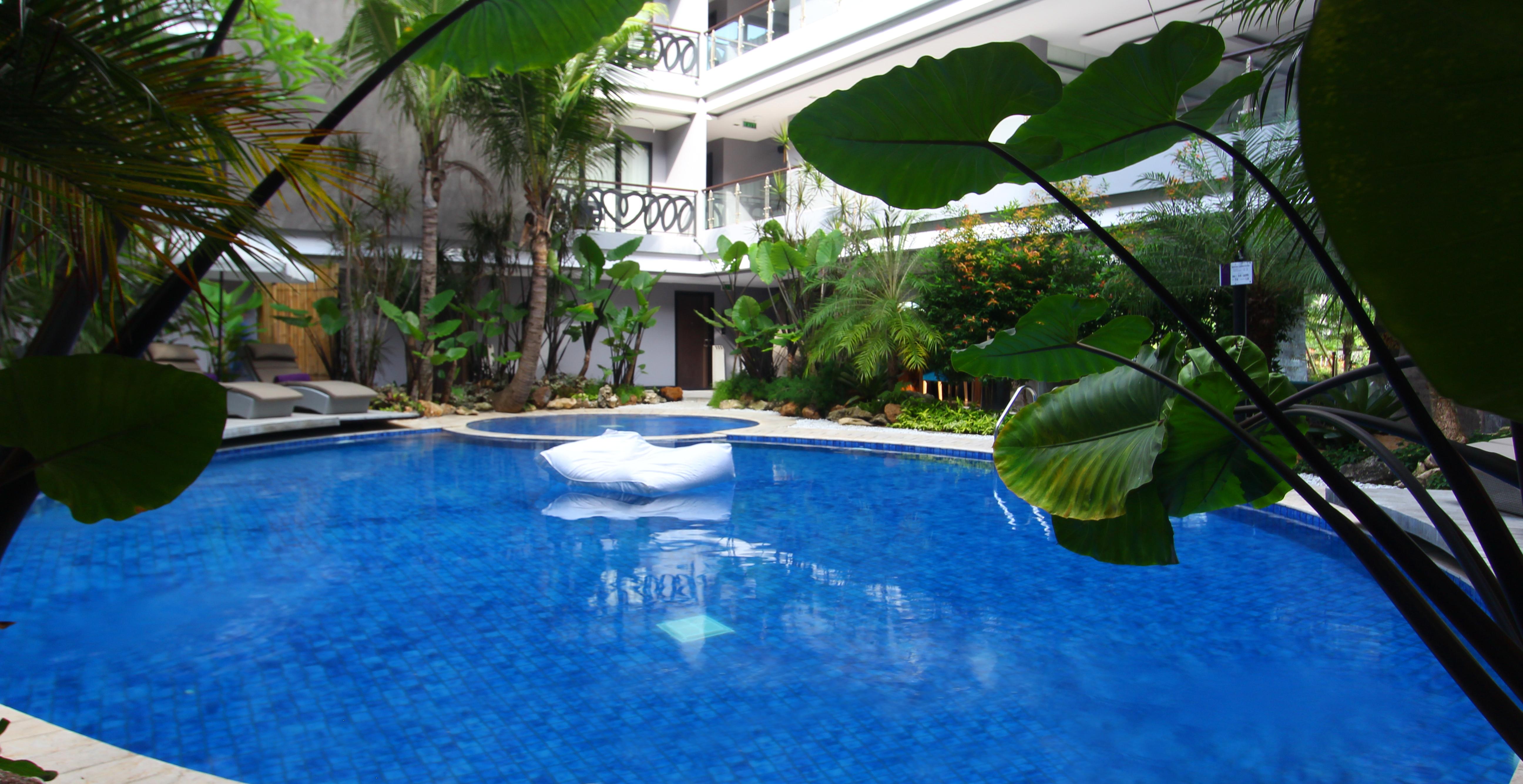 Amaroossa Suite Bali Нуса-Дуа Экстерьер фото