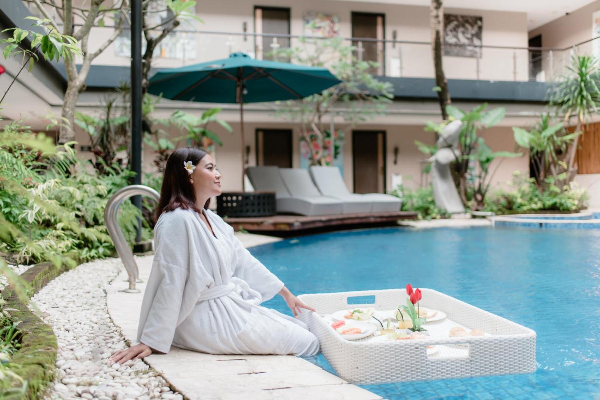 Amaroossa Suite Bali Нуса-Дуа Экстерьер фото