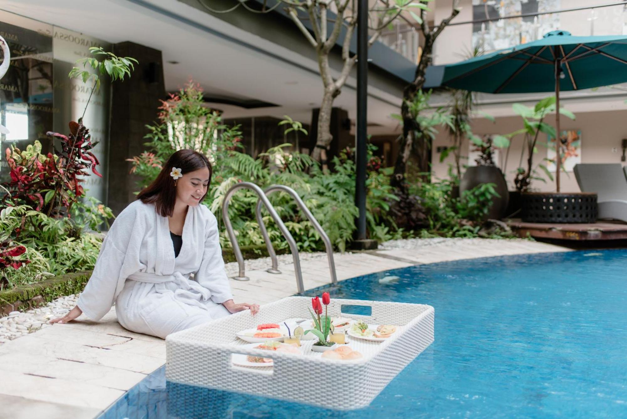 Amaroossa Suite Bali Нуса-Дуа Экстерьер фото