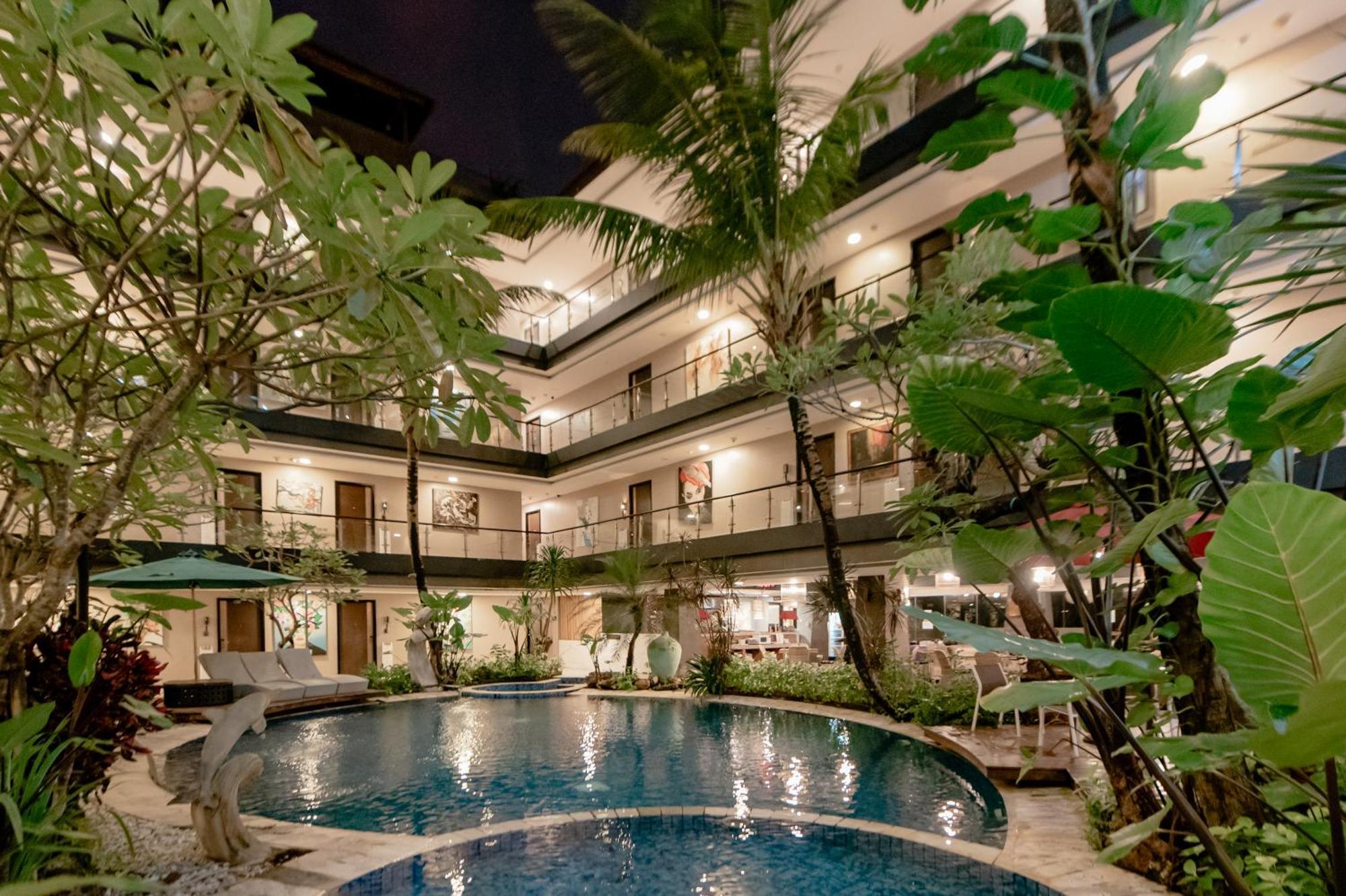 Amaroossa Suite Bali Нуса-Дуа Экстерьер фото