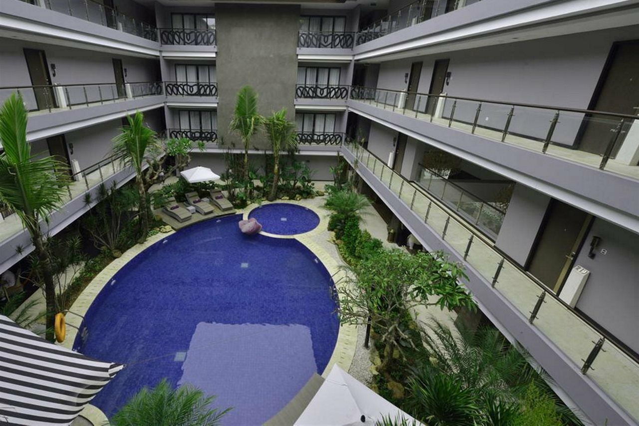 Amaroossa Suite Bali Нуса-Дуа Экстерьер фото