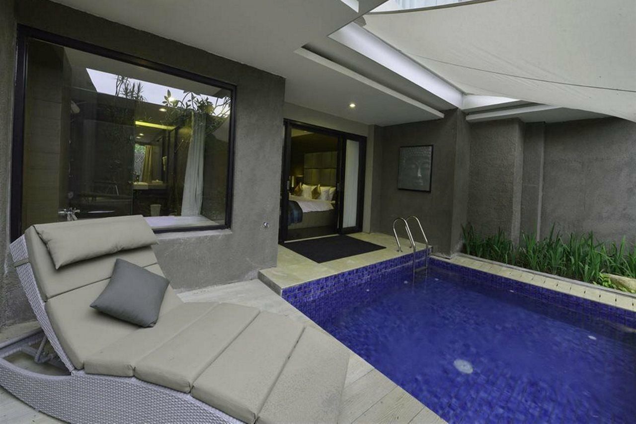 Amaroossa Suite Bali Нуса-Дуа Экстерьер фото